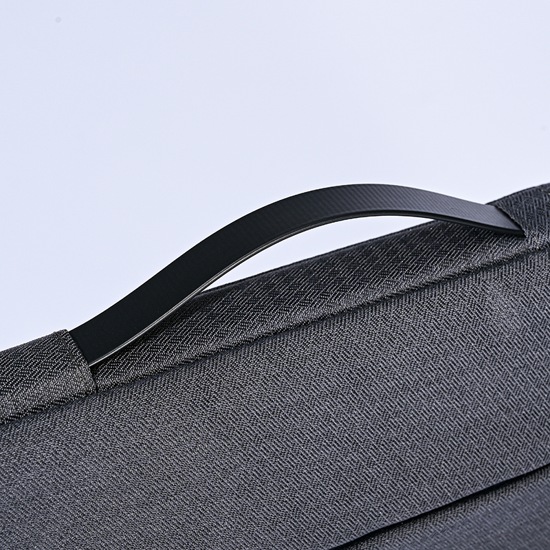 Tainuo Oem Business Briefcase Protective Zipper Closure Felt Laptop Bag With Leather Handle